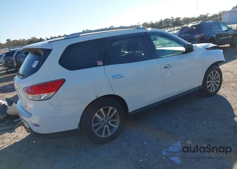 2016 Nissan Pathfinder Sv z USA, uszkodzony, nr VIN 5N1AR2MNXGC652219